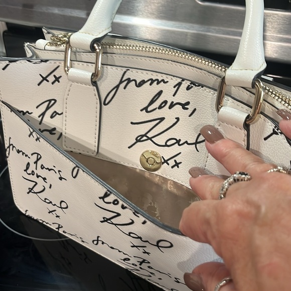 Brand new and she’s a beauty - Picture 8 of 13